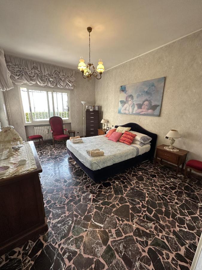 Le Rose Di Emma Villa Bordighera Exterior photo